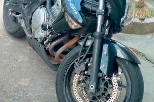 Kawasaki er6n 650cc
