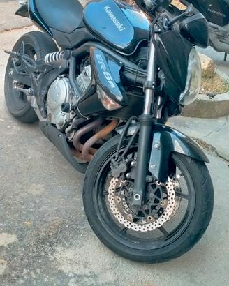 Kawasaki er6n 650cc