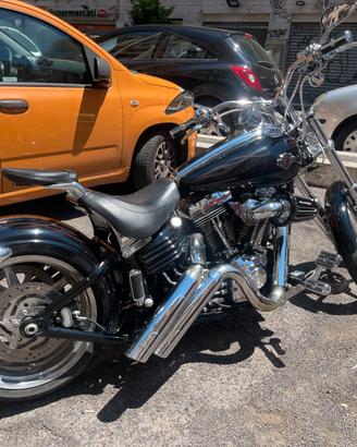Harley-Davidson Softail Rocker C (FXCWC) 1584cc