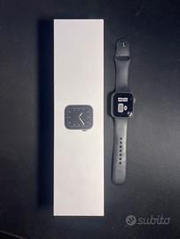 Apple watch Series 5 - 44MM