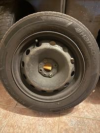 Sette completo, quattro Cerchi ferro da 15“