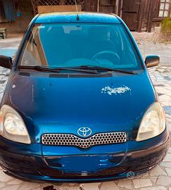 PERMUTO TOYOTA YARIS 2003 1.0 68cv