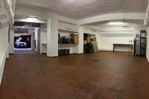 Garage 60 mq in via Caterina da Forlì
