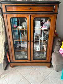 Credenza d’antiquariato primi 900