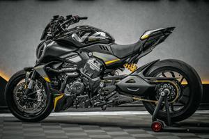 Diavel v4 2024