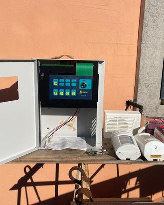 Centrale allarme Italtec