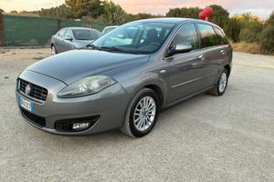 Fiat Croma 1.9 Multijet Emotion