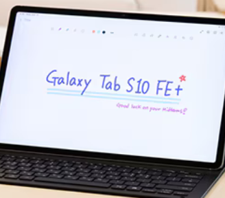 Samsung Galaxy Tab S10 FE co caricatore e penna