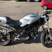 Ducati monster S2R 1000