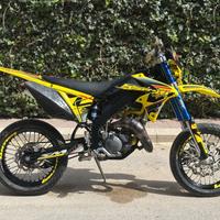 Suzuki Valenti RME 50 Top tpr 86