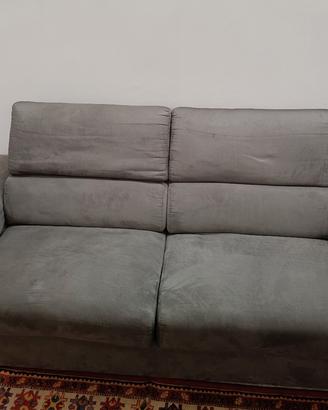 divano in microfibra 