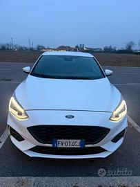 Ford focus st line