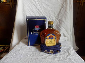 Bottiglia di Crown Royal Anni 70