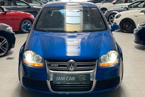 Volkswagen Golf 3.2 VR6 4mot. 3p. DSG R32