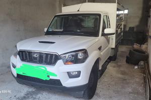 Furgone Mahindra Goa Scorpion