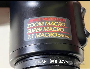 Olympus IS2000 con custodia