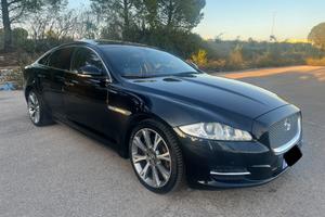 Jaguar XJ 3.0D V6 Premium Luxury - 2012