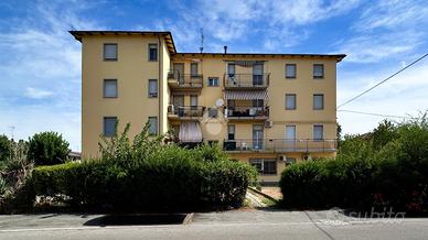 3 LOCALI A MOLINELLA