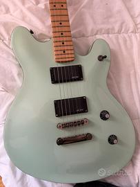 Squier Fender Starcaster