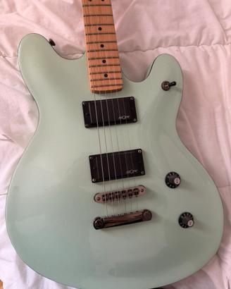 Squier Fender Starcaster