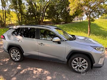Toyota Rav 4 Lounge