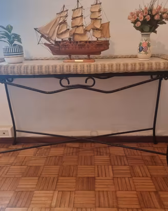 Tavolino in ferro battuto 