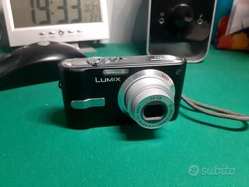 Panasonic DMC-FX12