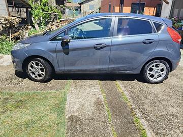 Ford Fiesta Titanium 1400 70 CV 5 porte
