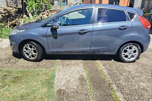 Ford Fiesta Titanium 1400 70 CV 5 porte