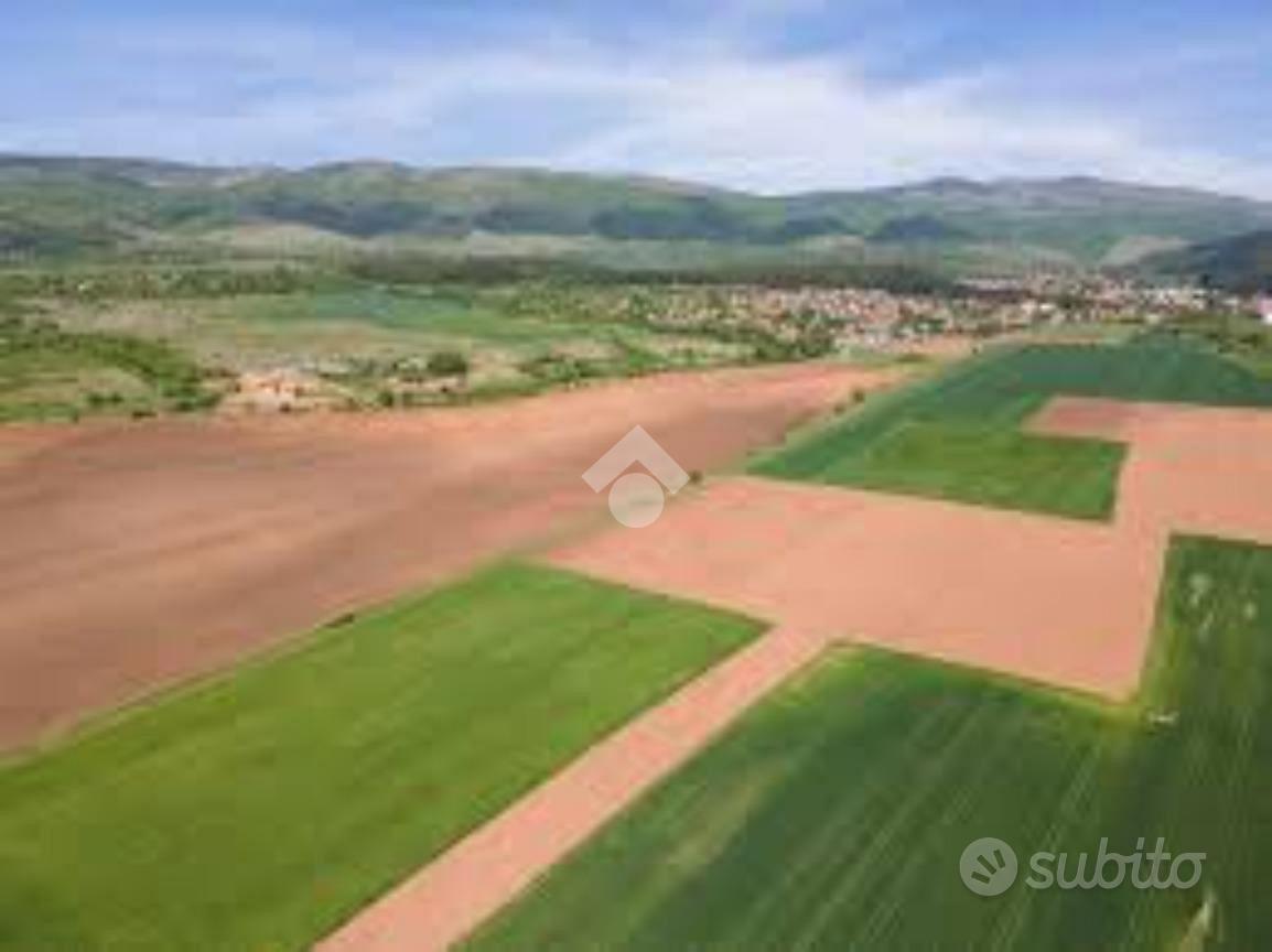 TERRENO A COLORNO - Vista 2
