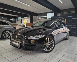 Jaguar XE 2.0d i4 Prestige awd auto - IVA ESPOSTA