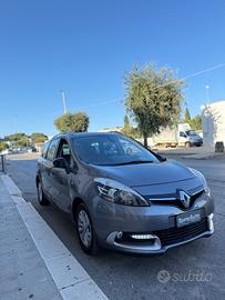 Renault Scenic 1.5 dci Limited automatica 110cv 7 
