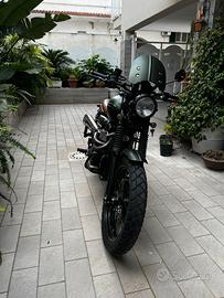 Triumph scrambler 900