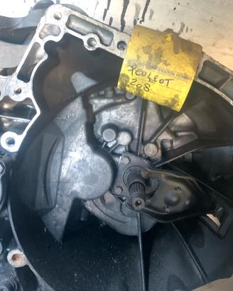 CAMBIO PEUGEOT 208  1.6 DIESEL ANNO:2016