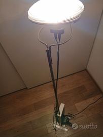 lampada da terra Toio Flos