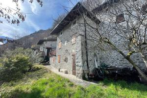Casa indipendente di 104 m² con 3 locali a Ardenno