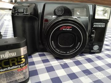 macchina fotografica minolta