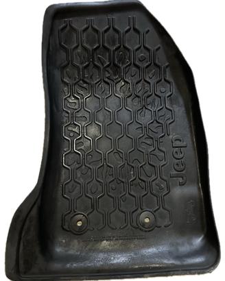 Tappetini usati