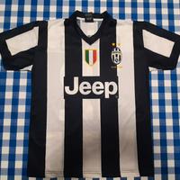 Kit Juventus 2012/2013