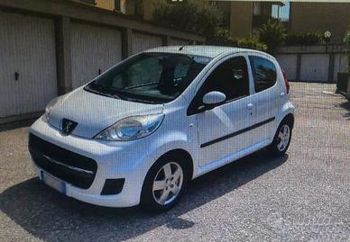 Peugeot  107