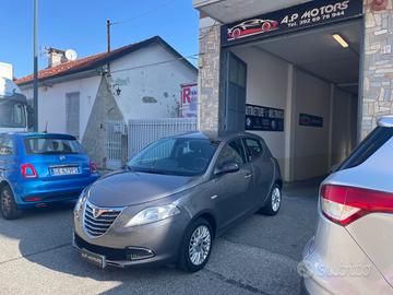 Lancia Ypsilon 1.2 69 CV 5 porte GPL Ecochic Gold