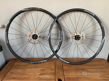 Coppia cerchi Miche Syntium a disc Shimano