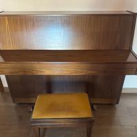 Pianoforte verticale