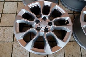 CERCHI 17 ORIGINALI JEEP COD:2033