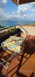 Bivani ammobiliati vista mare