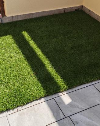 Tappeto di erba sintentica 200 x 120 . 