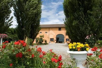 RUSTICO A CADELBOSCO DI SOPRA