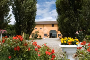 RUSTICO A CADELBOSCO DI SOPRA