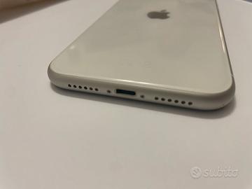 Iphone 11  - 64gb