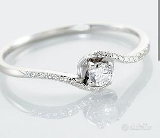 Anello Solitario Stroili oro 9k